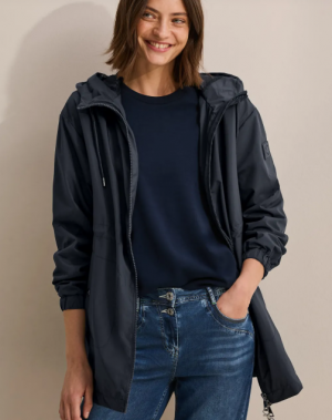 Veste avec capuche